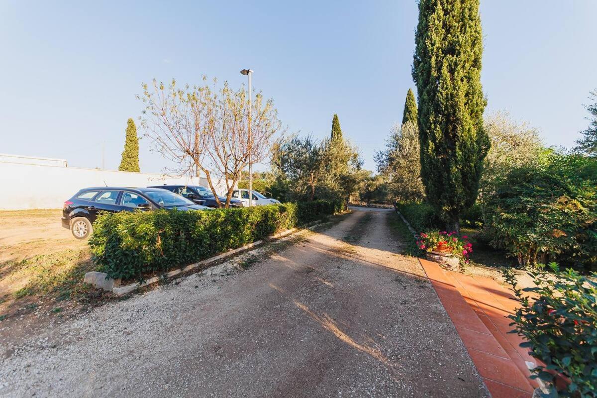 Countryhouse Gli Ulivi Modugno Exterior foto